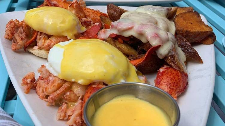 32376983 North Street Grille