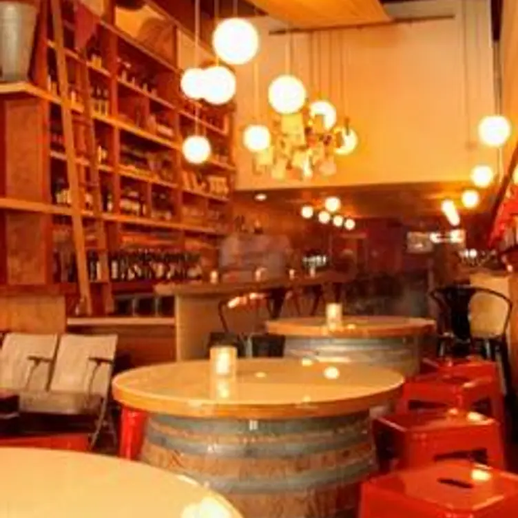 Amelie Updated 2024, Wine Bar in San Francisco, CA