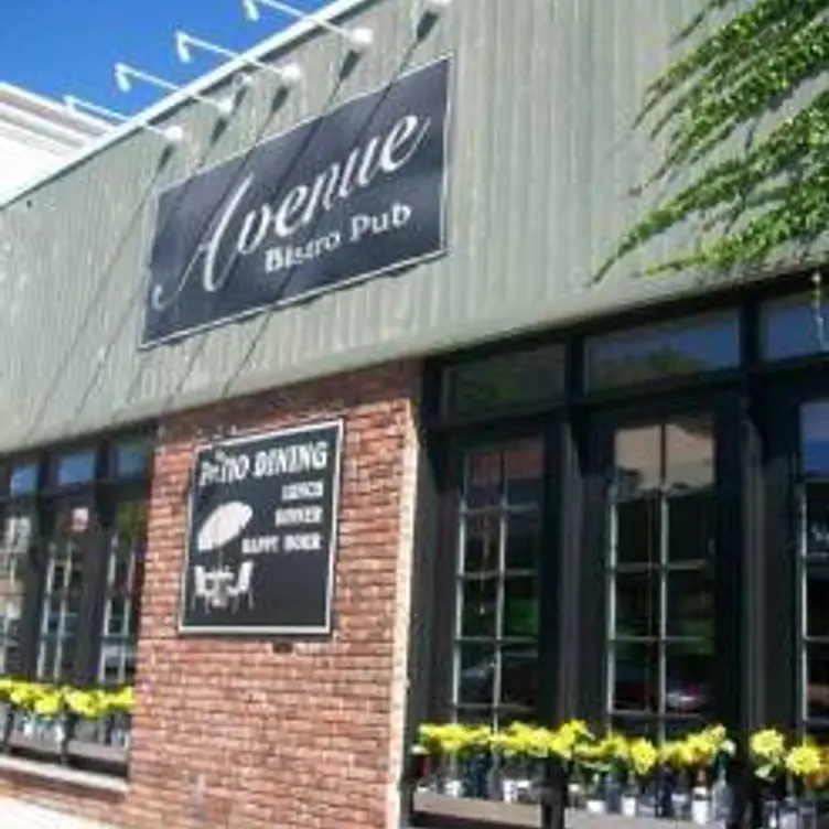 Avenue Bistro Pub NJ Verona