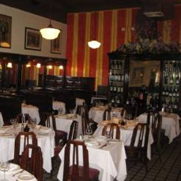 Svække forstørrelse kommando Ecco Restaurant - New York, NY | OpenTable