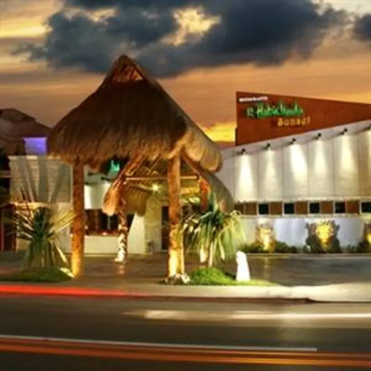 La Habichuela - Sunset, Cancún, ROO