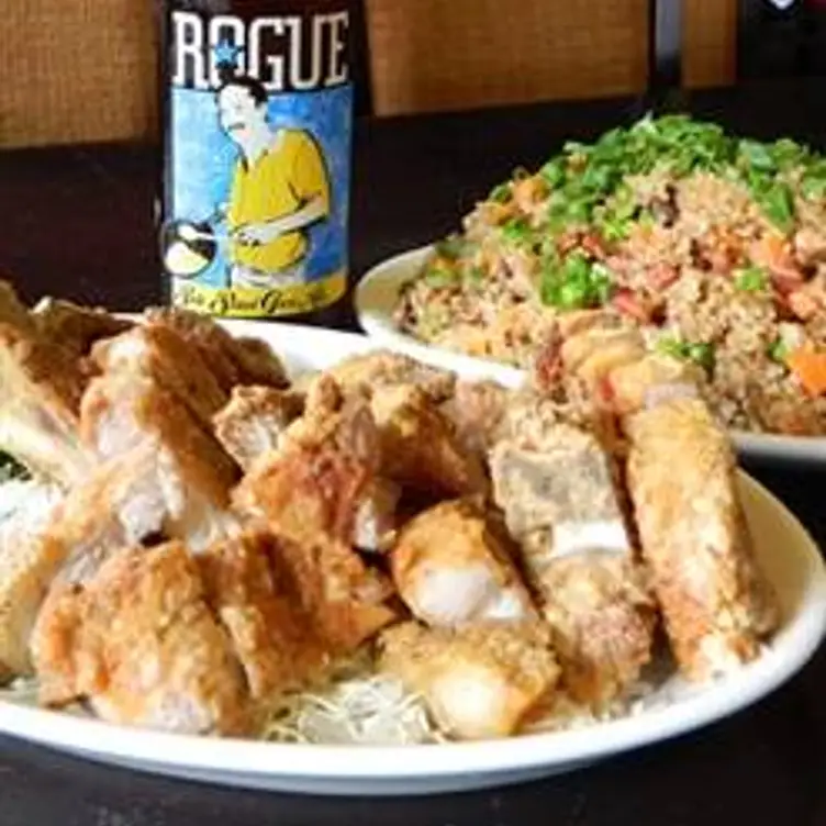 Side Street Inn Kapahulu Updated 2024, Comfort Food Restaurant in