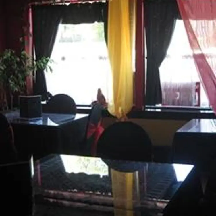 Curry's, London, ON