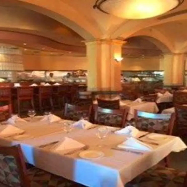 Steamer's Grillhouse Updated 2024, Mediterranean Restaurant in Los