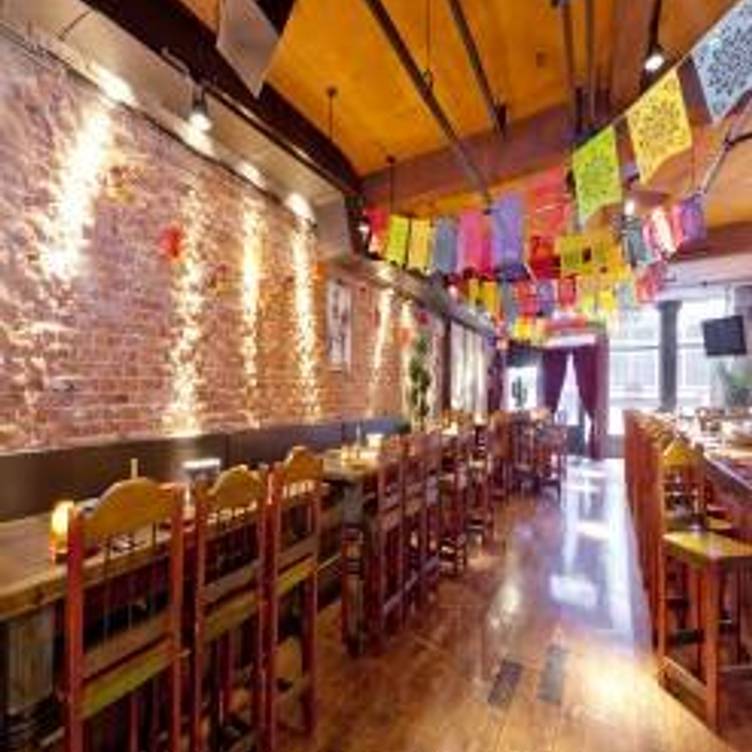 Mad Dog Beans Mexican Cantina Restaurant New York Ny Opentable