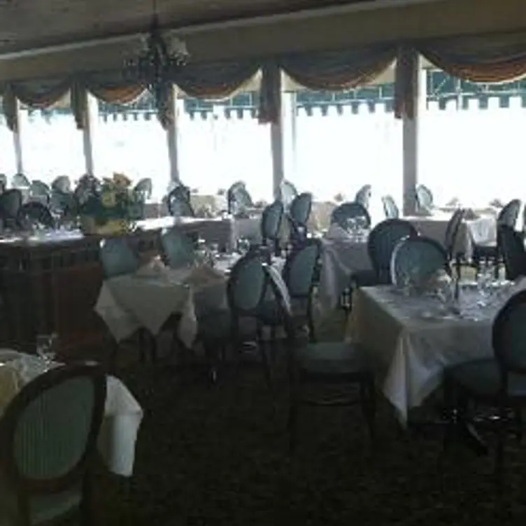 The Gelston House Updated 2024, American Restaurant in East Haddam, CT