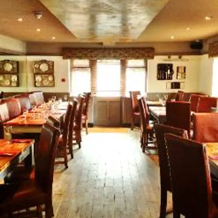 The Coach & Horses - Top Rated Restaurant In Croxley Green 