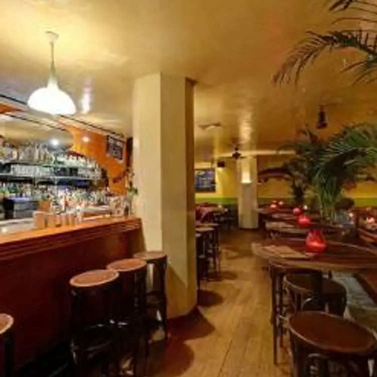 cafe mitarbeiter gesucht münchen