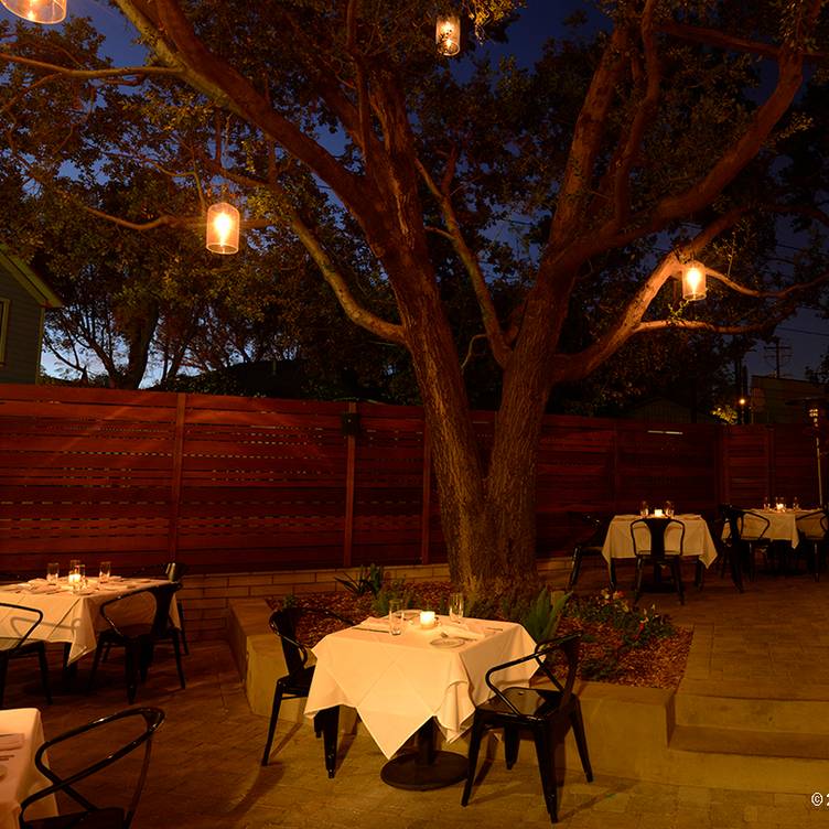 Crossings Restaurant South Pasadena Ca Opentable