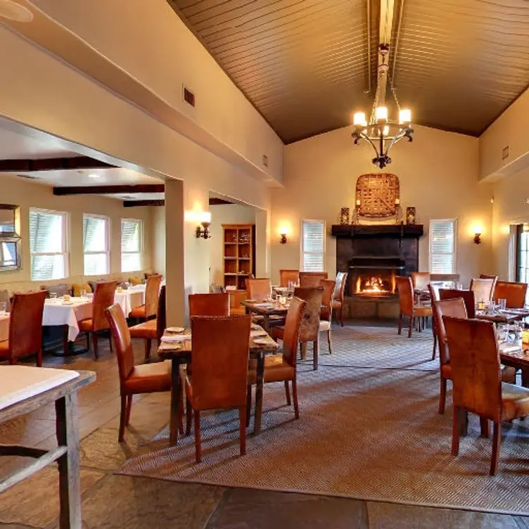 Red Drum Restaurant and Bar Updated 2024, Contemporary American