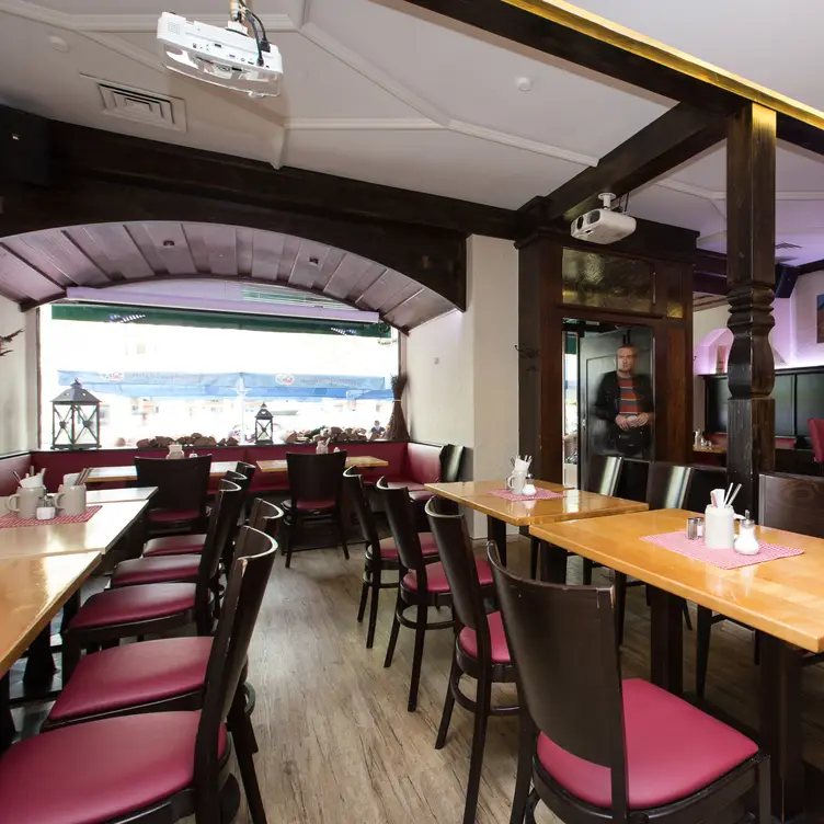 s`Wirtshaus am Sendlinger Tor Restaurant - München, BY | OpenTable