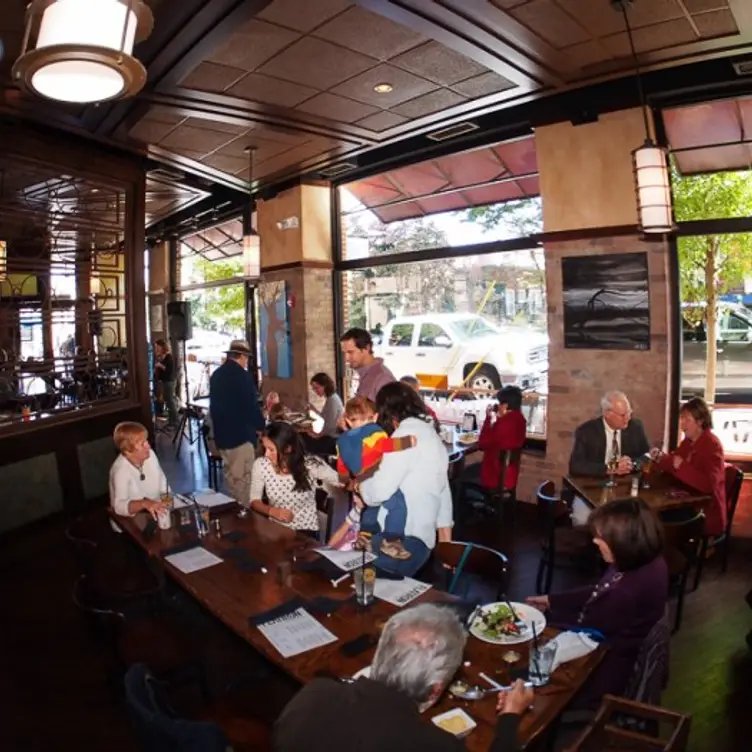 Restaurante Flatiron Kitchen and Taphouse Davidson, , NC OpenTable