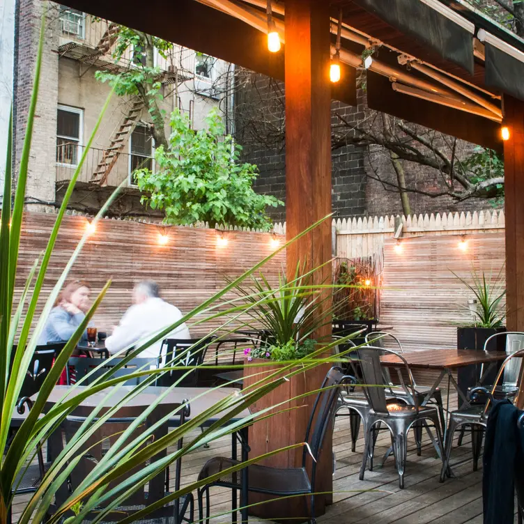 White Oak Brooklyn Permanently Closed Updated 2024, French