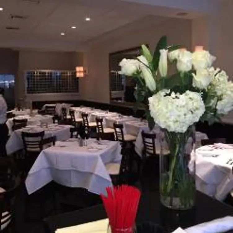 Armondo's Italian Restaurant Updated 2024, Italian Restaurant in