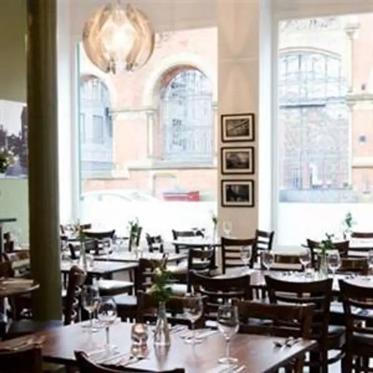 TNQ Restaurant & Bar, Manchester, 