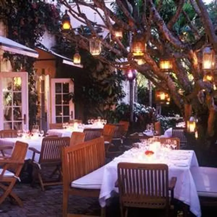 Casa Tua, Miami Beach, FL