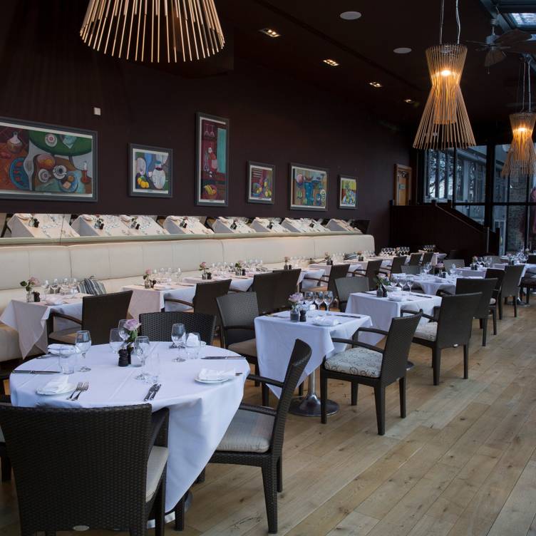 The River Grille Restaurant - Bristol 