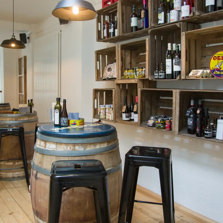 Bodega Enlatado Restaurant - München, BY | OpenTable