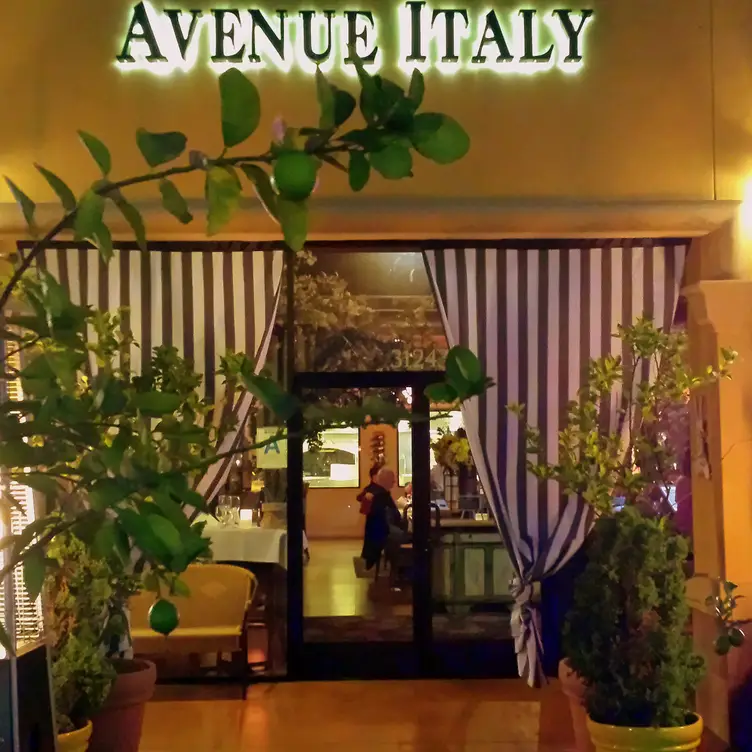 Avenue Italy Cucina Italiana -West Rancho Palos Verdes, Rancho Palos Verdes, CA