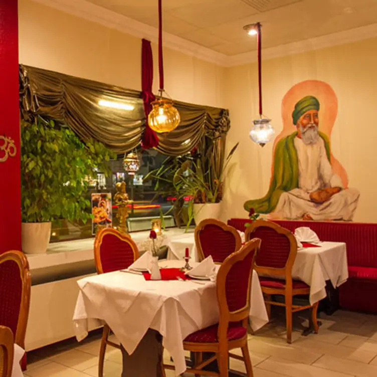 Restaurante GURU Indisches Restaurant - München, , BY | Reserva en