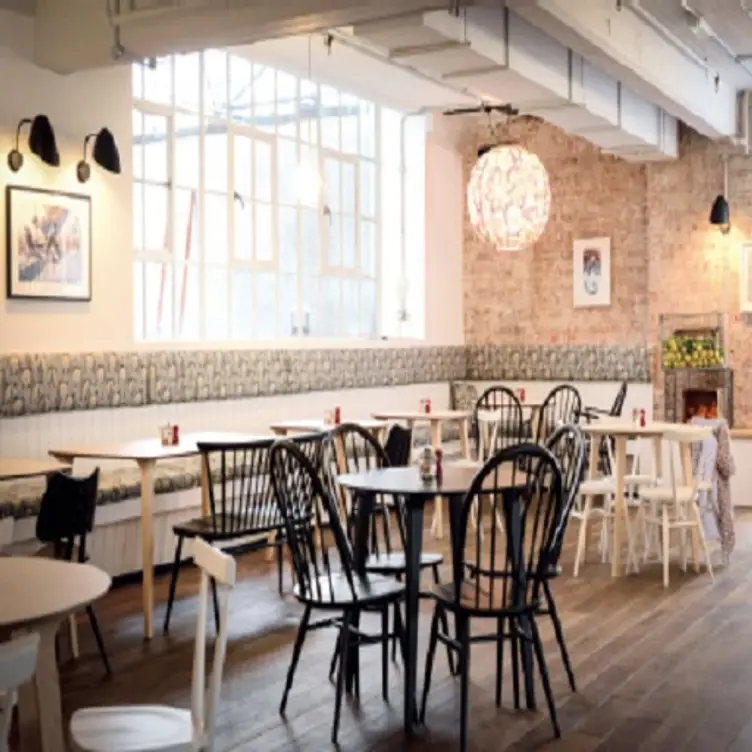 Restaurante Forge & Co - Tottenham Court Road - London, | OpenTable