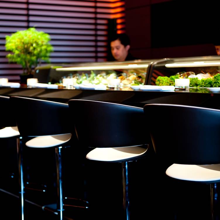 Ichi Sushi And Sashimi Bar Restaurant London Opentable