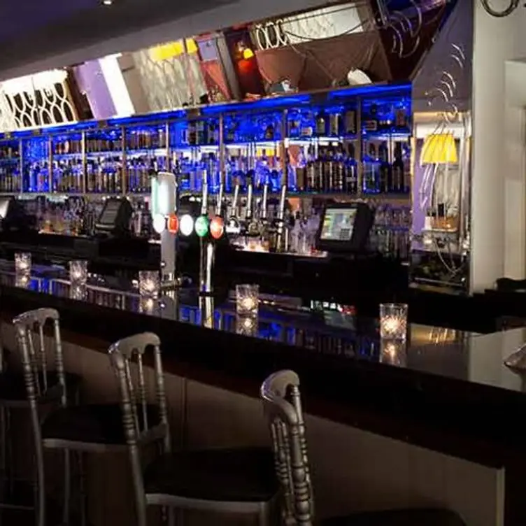 10 Fleet Street Restaurant & Bar 10 Fleet Street Restaurant & Bar at The Morgan Hotel - Dublin, Co