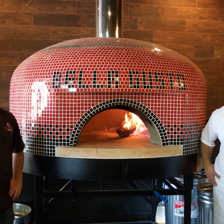 Restaurante Bella Gusto Urban Pizzeria - Chandler, , AZ | OpenTable