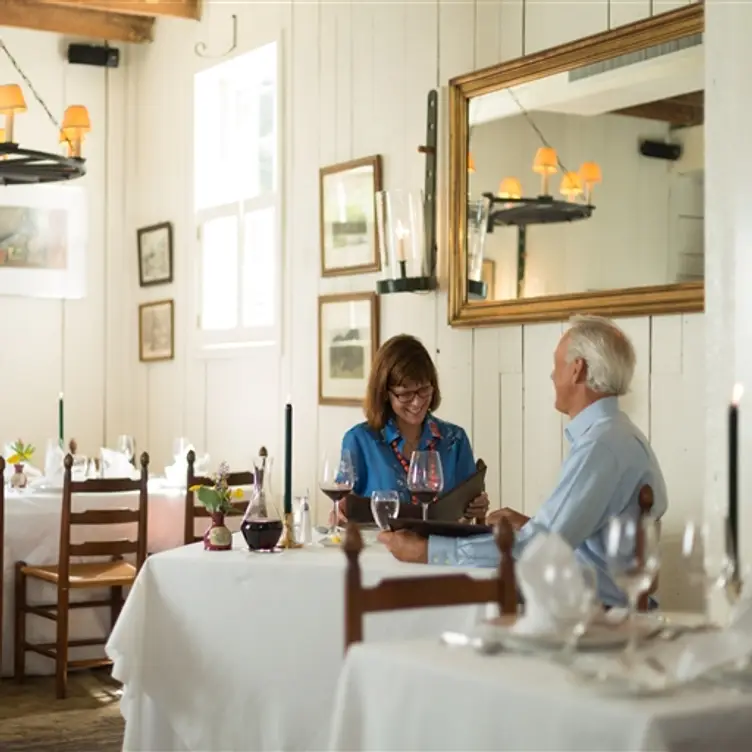 Waterwheel Restaurant Inn at Gristmill Square Top Rated Restaurant