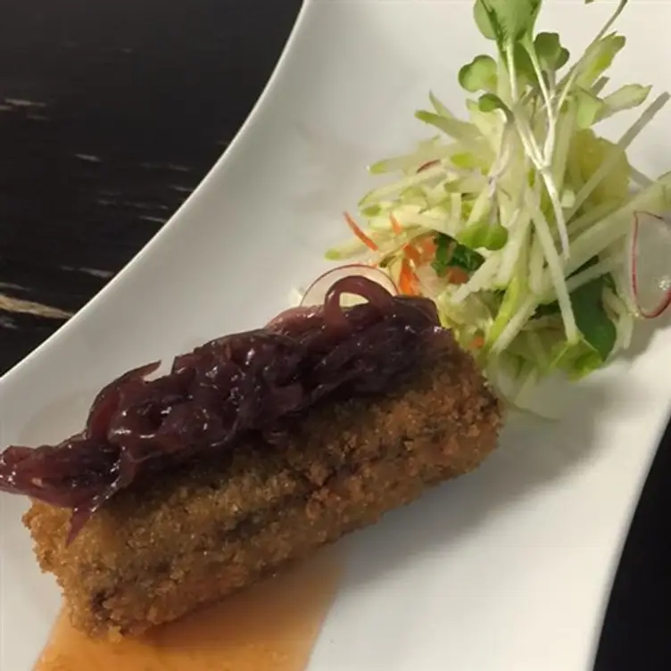 Pure Contemporary Vietnamese Kitchen + Bar, Calgary, AB