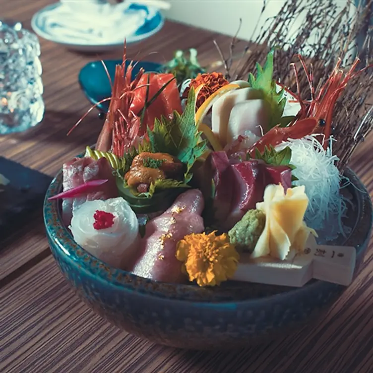 Blufish Sushi Robata Vernon Hills Restaurant Vernon Hills, IL