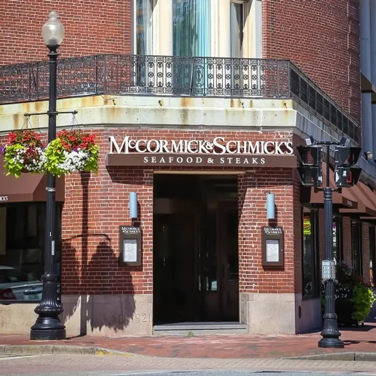 McCormick & Schmick's Seafood - Providence - Permanently Closed, Providence, RI