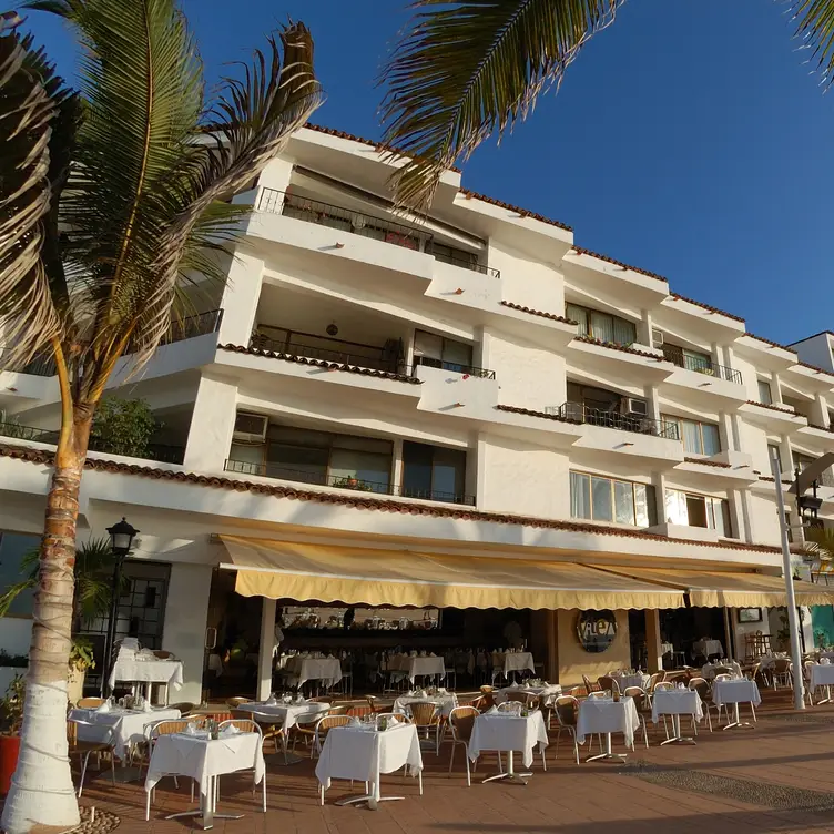 Vitearest - Vitea Oceanfront Bistro，JALPuerto Vallarta