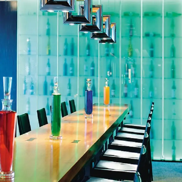 Axis Bar and Lounge Mandarin Oriental Singapore Restaurant Updated