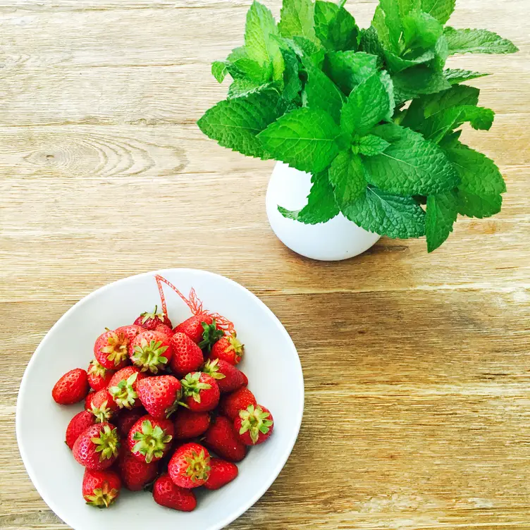 Cure Farms Organic Strawberries And Fresh Picked Mint From Our Gardens - Avelina - Denver, Denver, CO