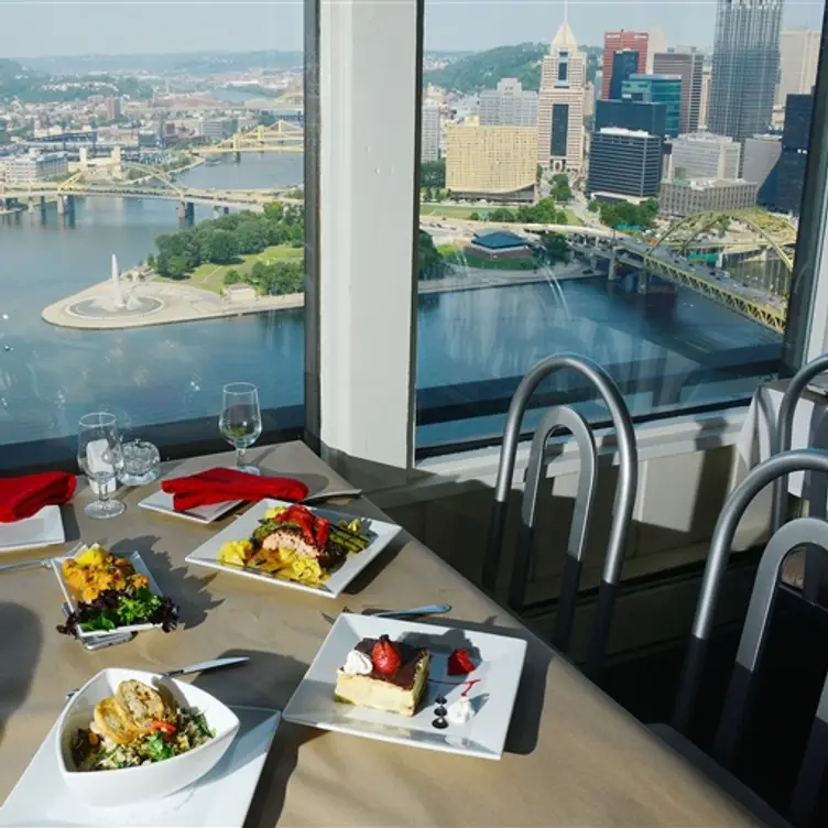 Vue 412 Updated 2024, Contemporary American Restaurant in Pittsburgh, PA