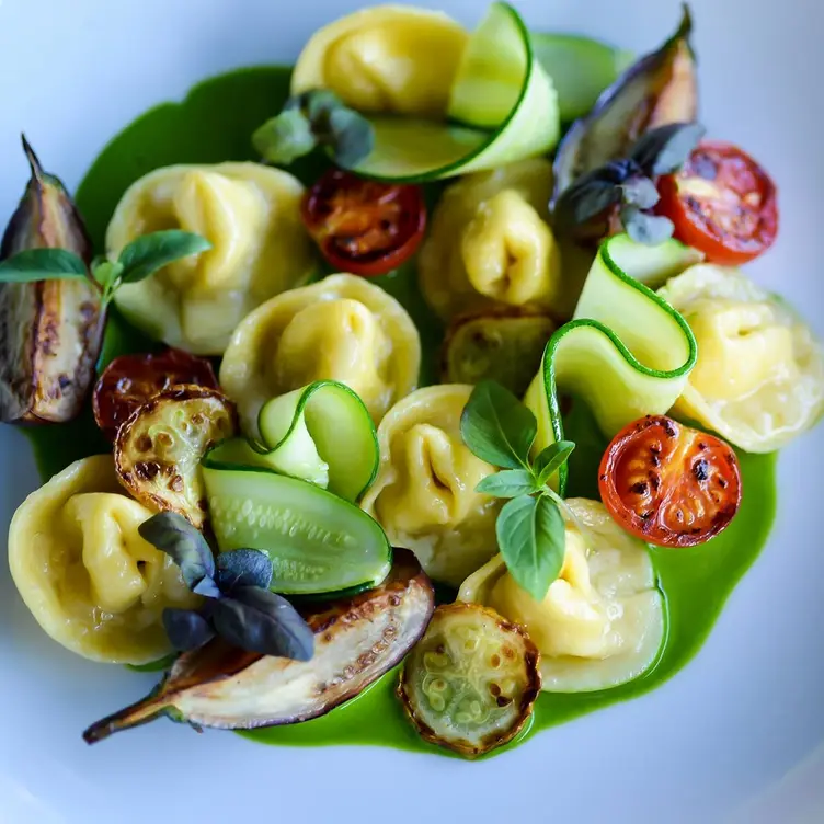 Mix Mix Kitchen Bar Updated 2024, Contemporary American Restaurant in Santa Ana, CA