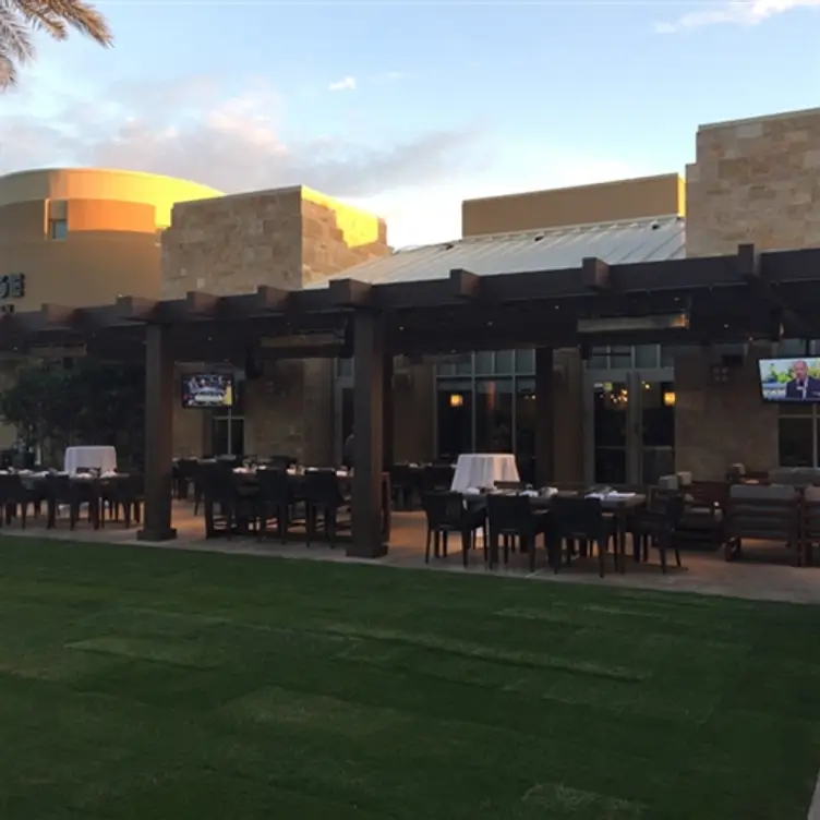 Meritage an Urban Tavern at the JW Marriott Desert Ridge Resort & Spa, Phoenix, AZ