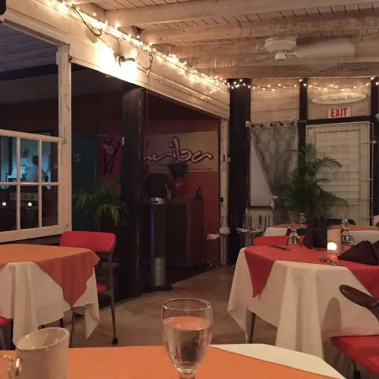 Cariba - Cariba Restaurant & Bar, Derricks, Saint James