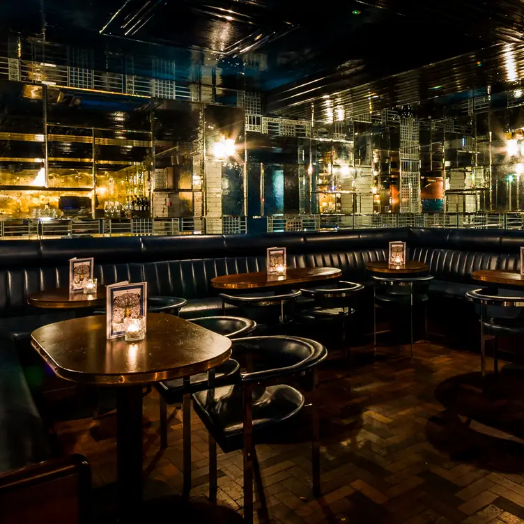 Spitalfields Bar - Hawksmoor Spitalfields Bar, London, 