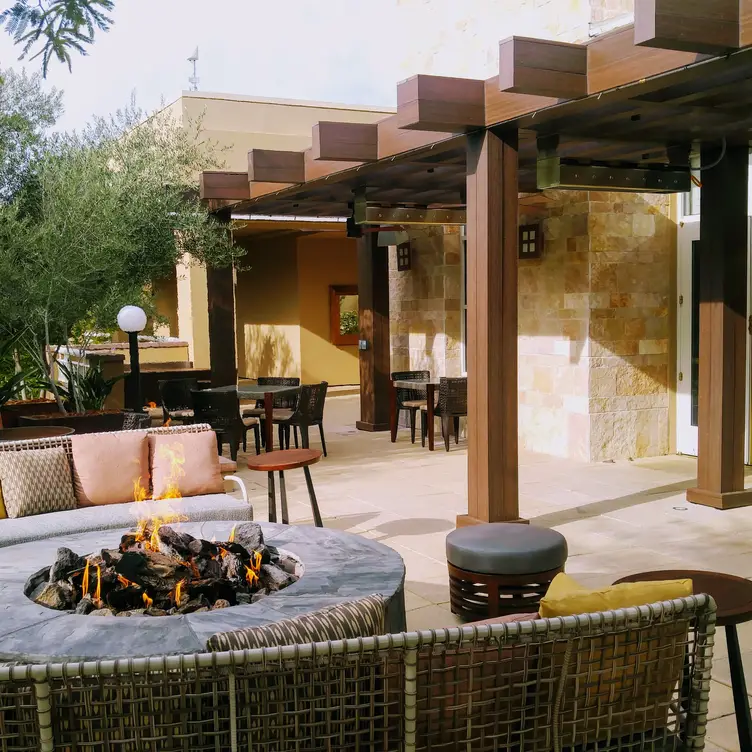 Meritage Firepit Patio - Meritage an Urban Tavern at the JW Marriott Desert Ridge Resort & Spa, Phoenix, AZ