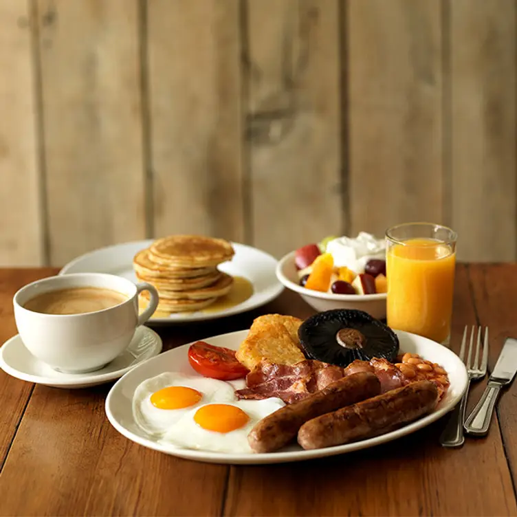 breakfast - Harvester - The Yeoman West Byfleet, West Byfleet, Surrey