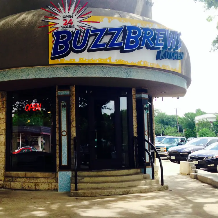 BuzzBrews Kitchen Lakewood Updated 2024 Estadounidenses Restaurant   24894717.webp