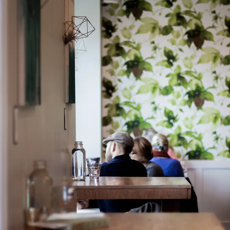 Nourish Interior - Nourish Kitchen & Cafe, Victoria, BC