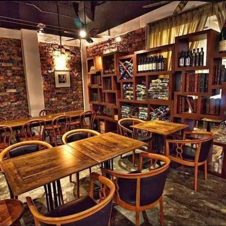 Capricci, Singapore, Singapore