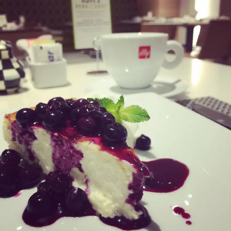 Atlanta Cheesecake And Coffee - NM Cafe at Neiman Marcus-Atlanta GA Atlanta