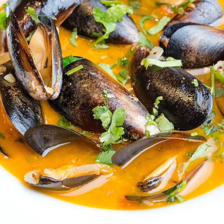 Curried Mussels - Royal Khyber，CASanta Ana