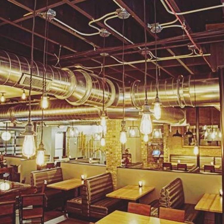 fourteensixteen Restaurant - La Grange