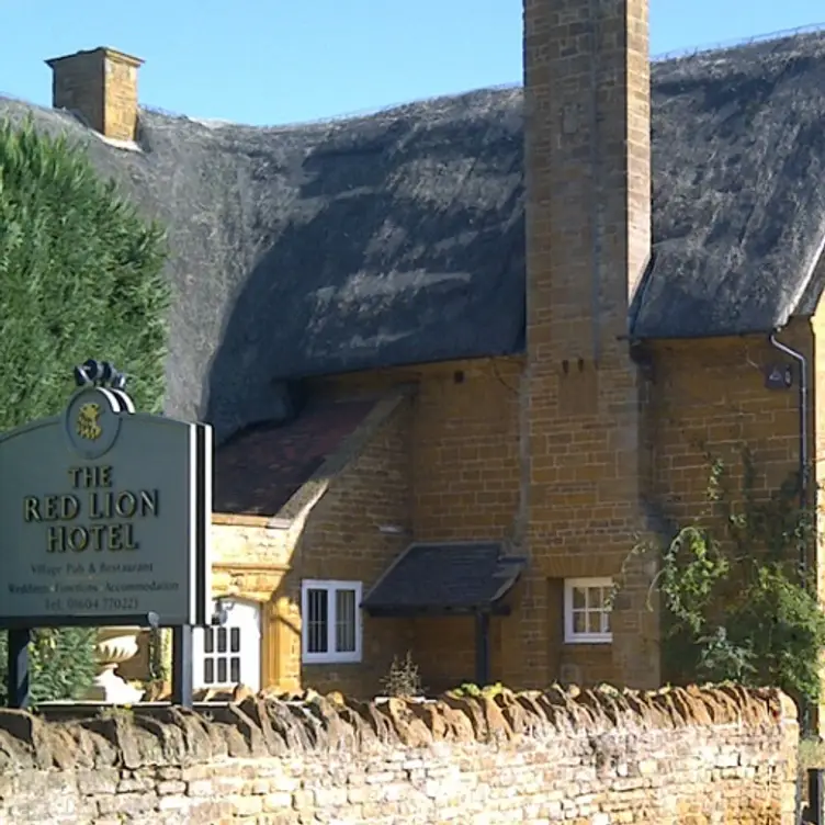 The Red Lion (East Haddon), Northampton, Northamptonshire