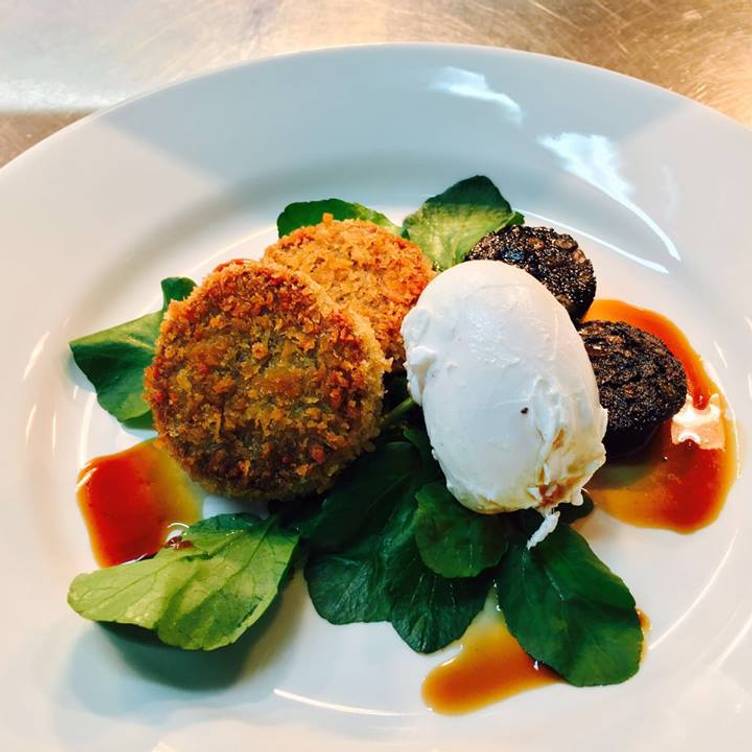 The Mole Chicken Restaurant Aylesbury Buckinghamshire Opentable The Mole Chicken Restaurant Aylesbury Buckinghamshire Opentable